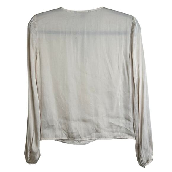Banana Republic Cream Surplice V-Neck Blouse Long Sleeve Party Going Out XS - Picture 2 of 9